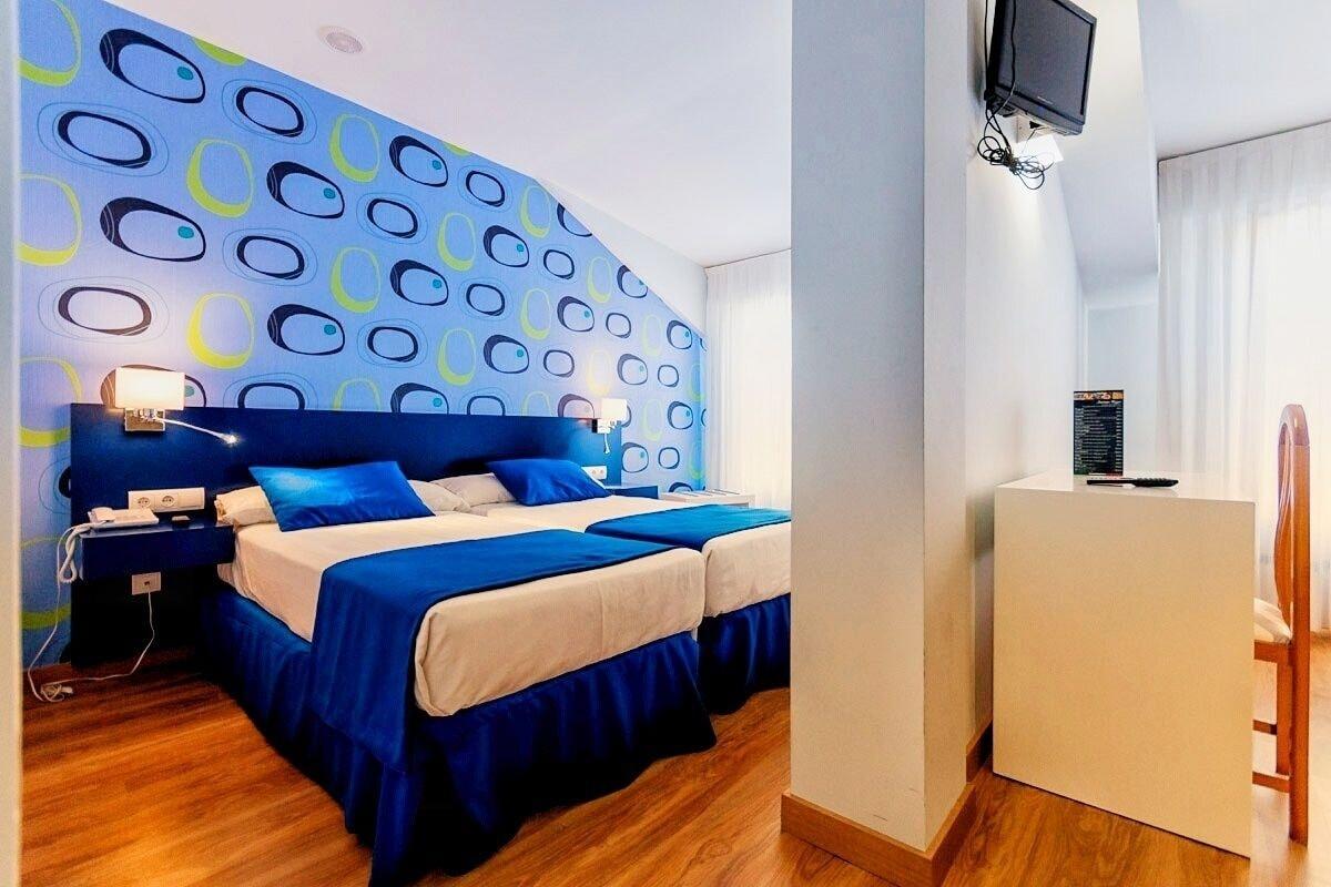 Hotel Bemon Playa Somo Exterior photo